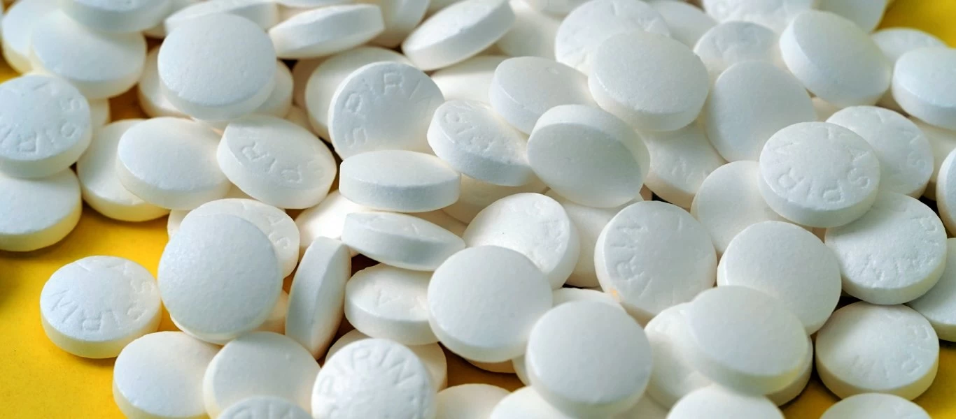 Έρευνα: Η τακτική λήψη ασπιρίνης μειώνει τον κίνδυνο αρκετών καρκίνων του πεπτικού συστήματος